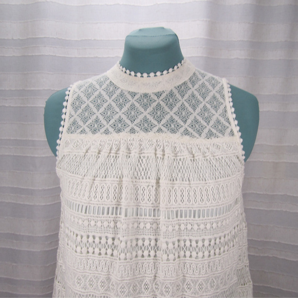 *FINAL PRICE* Altar'd State White Crochet Lace Sleeveless Swing Dress - M - Picture 2 of 7